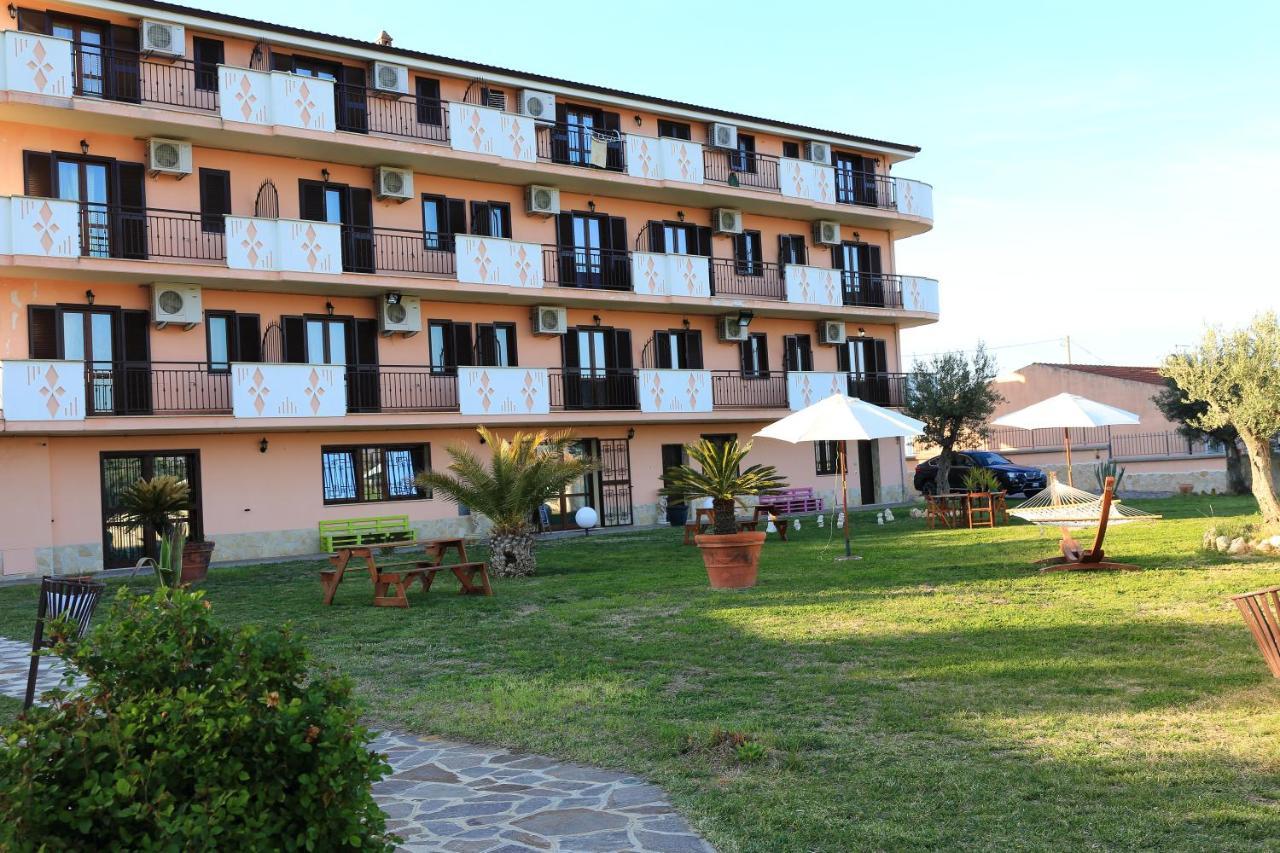 Chimento Resort Корильяно-Калабро Экстерьер фото