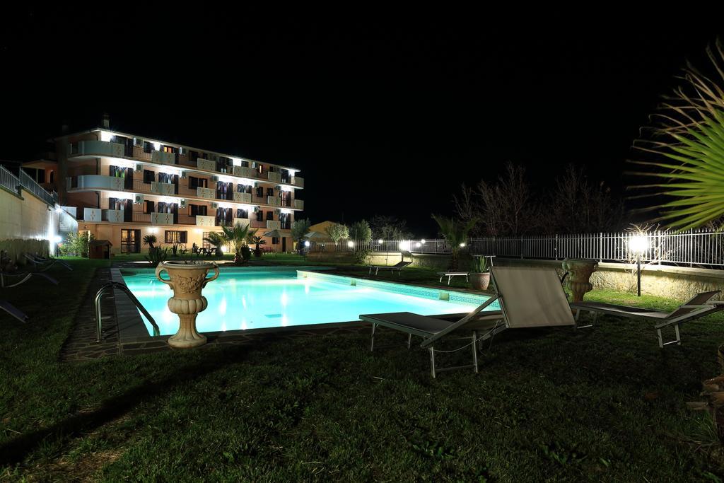 Chimento Resort Корильяно-Калабро Экстерьер фото