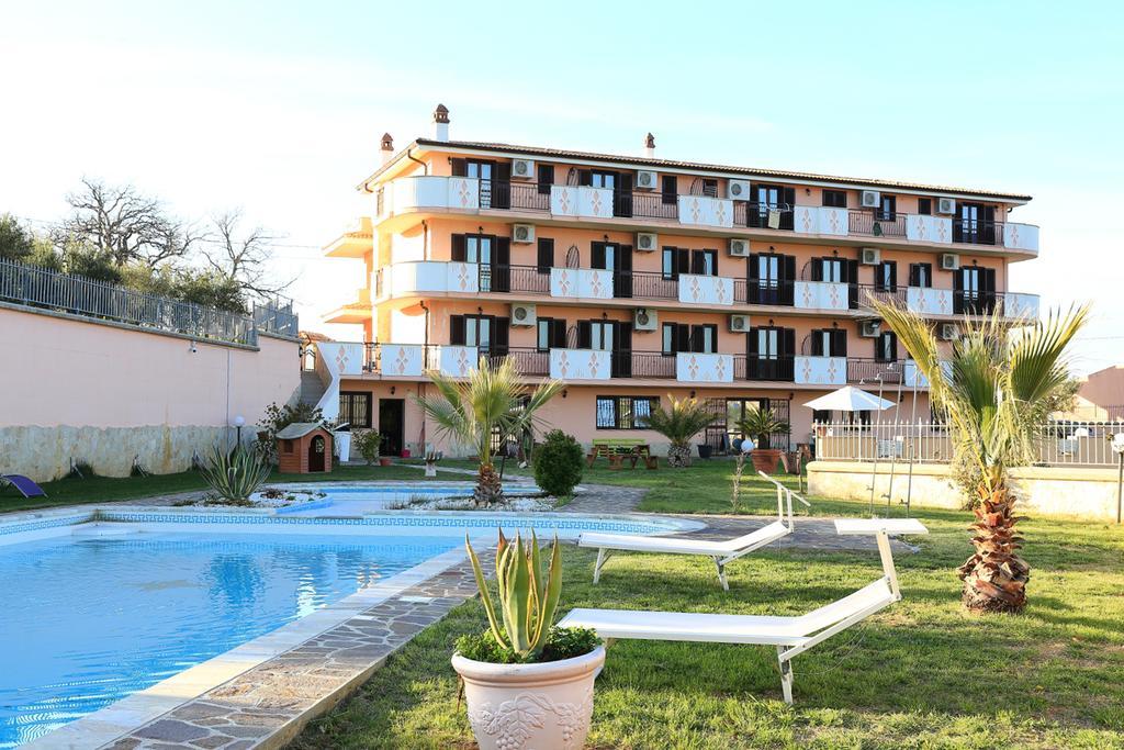 Chimento Resort Корильяно-Калабро Экстерьер фото