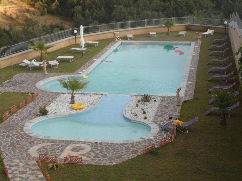 Chimento Resort Корильяно-Калабро Экстерьер фото